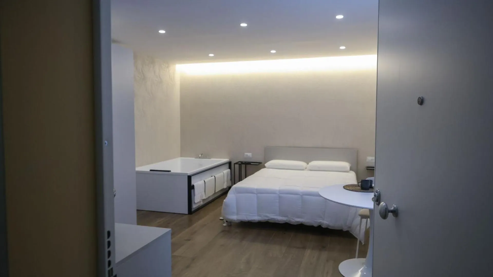 דירה בארי Rn Suite